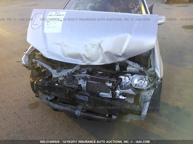 JM1BJ245331191564 - 2003 MAZDA PROTEGE PR5 银色 照片 6