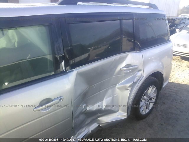 2FMGK5B82DBD03659 - 2013 FORD FLEX SE SILVER photo 6