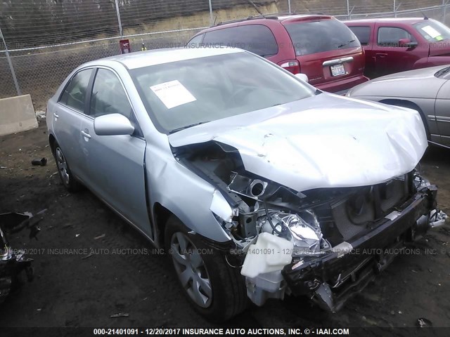 4T1BE46KX7U589647 - 2007 TOYOTA CAMRY NEW GENERATION CE/LE/XLE/SE GRAY photo 1