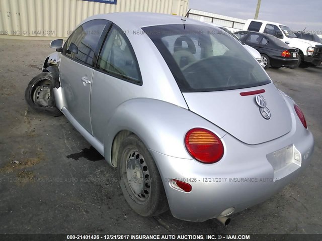 3VWBA21CXYM430828 - 2000 VOLKSWAGEN NEW BEETLE GL 银色 照片 3