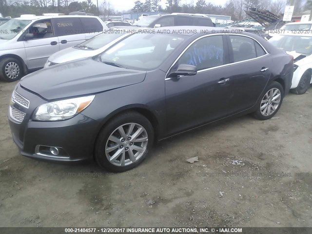 1G11H5SA0DF256019 - 2013 CHEVROLET MALIBU LTZ GRAY photo 2