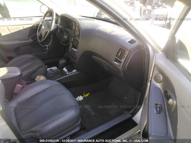 KMHDN56D05U156190 - 2005 HYUNDAI ELANTRA GLS/GT SILVER photo 5