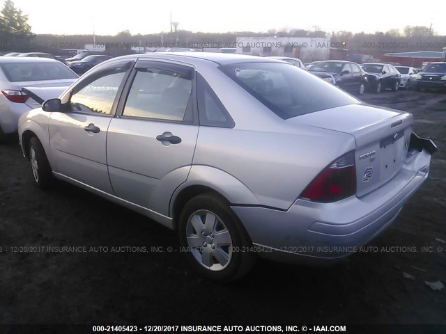 1FAFP34N67W255911 - 2007 FORD FOCUS ZX4/S/SE/SES 银色 照片 3