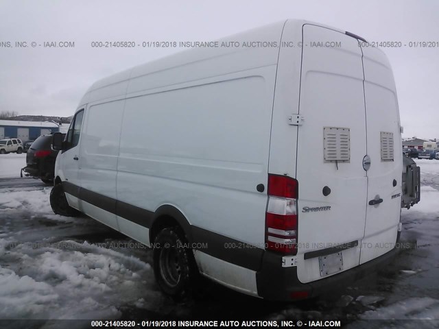 WDYPF4CCXC5614737 - 2012 FREIGHTLINER 3500 SPRINTER 3500 WHITE photo 3