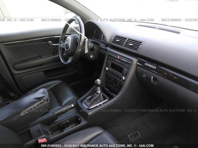 WAUEH78E77A174690 - 2007 AUDI A4 S-LINE 3.2 QUATTRO SILVER photo 5