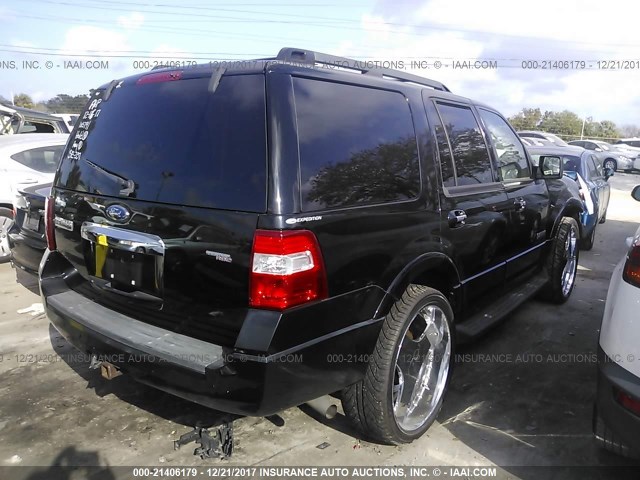 1FMFU15568LA20221 - 2008 FORD EXPEDITION XLT BLACK photo 4