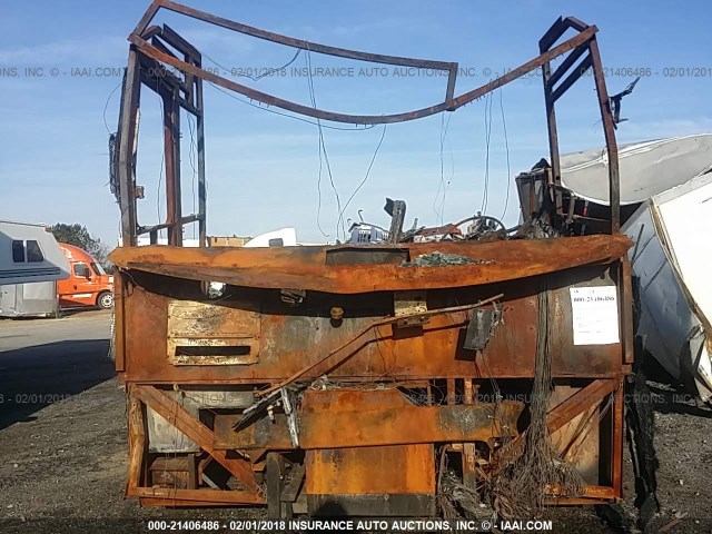 4UZ6XFBC0XCB54215 - 1999 FREIGHTLINER XC B2 CONVENTIONAL BROWN photo 6