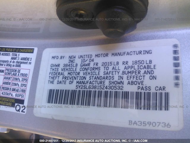 5Y2SL63815Z430532 - 2005 PONTIAC VIBE SILVER photo 9