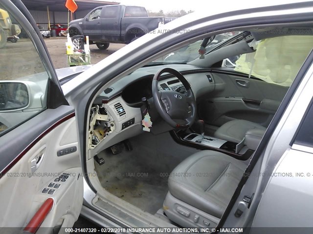 KMHFC46F16A048948 - 2006 HYUNDAI AZERA SE/LIMITED SILVER photo 5