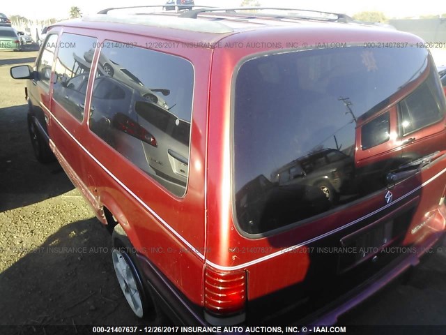1P4GH4431SX585681 - 1995 PLYMOUTH GRAND VOYAGER SE RED photo 3
