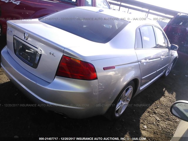 19UUA66216A020126 - 2006 ACURA 3.2TL SILVER photo 4