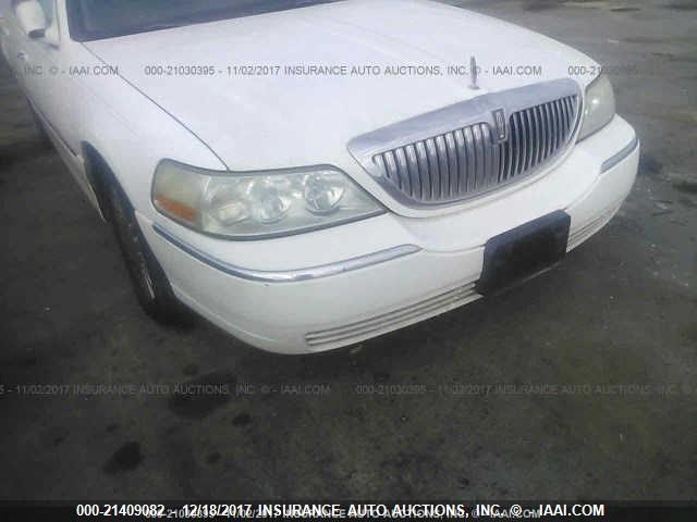 1LNHM81W73Y655699 - 2003 LINCOLN TOWN CAR EXECUTIVE Unknown photo 6