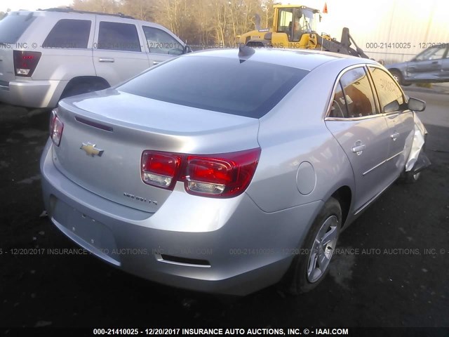 1G11B5SL0FF193462 - 2015 CHEVROLET MALIBU LS 银色 照片 4