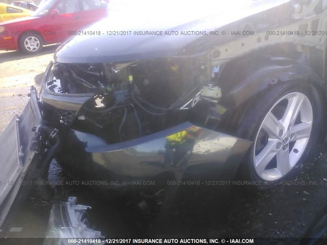 4T1BF1FK0DU704862 - 2013 TOYOTA CAMRY L/SE/LE/XLE შავი ფოტო 6