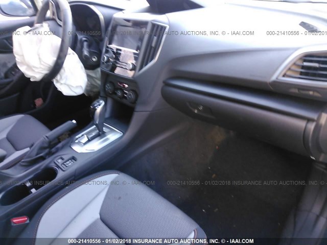 JF2GTACC6JH204324 - 2018 SUBARU CROSSTREK PREMIUM Boz foto 5