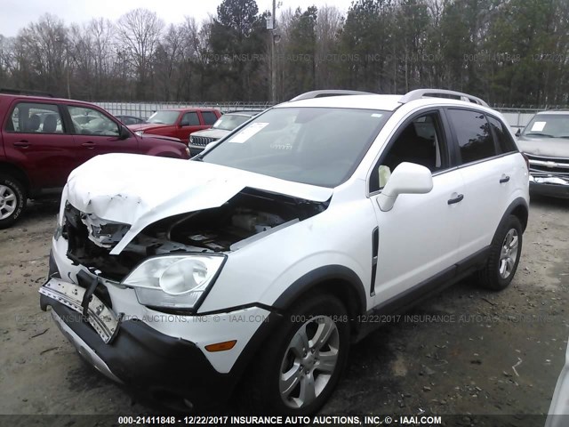 3GNAL2EK6ES672105 - 2014 CHEVROLET CAPTIVA LS WHITE photo 2