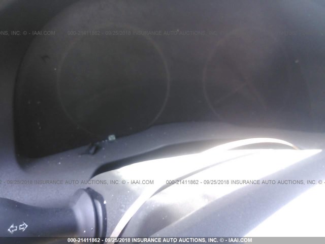 JTHBW1GG2D2022056 - 2013 LEXUS ES 300H WHITE photo 7