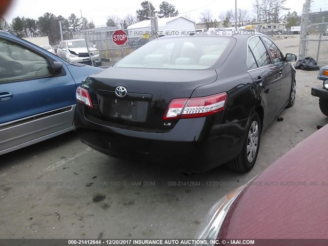 4T1BF3EK3BU717874 - 2011 TOYOTA CAMRY SE/LE/XLE BLACK photo 4