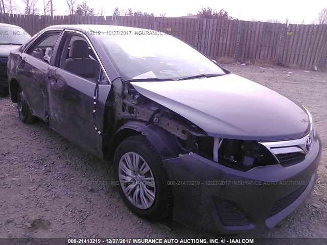 4T1BF1FK7CU071405 - 2012 TOYOTA CAMRY SE/LE/XLE GRAY photo 1