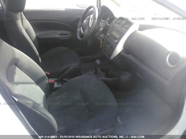 3N1CE2CP3FL444264 - 2015 NISSAN VERSA NOTE S/S PLUS/SV/SL/SR WHITE photo 5