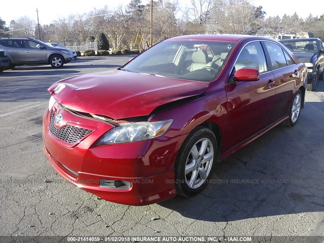 4T1BE46K47U028201 - 2007 TOYOTA CAMRY NEW GENERAT CE/LE/XLE/SE RED photo 2