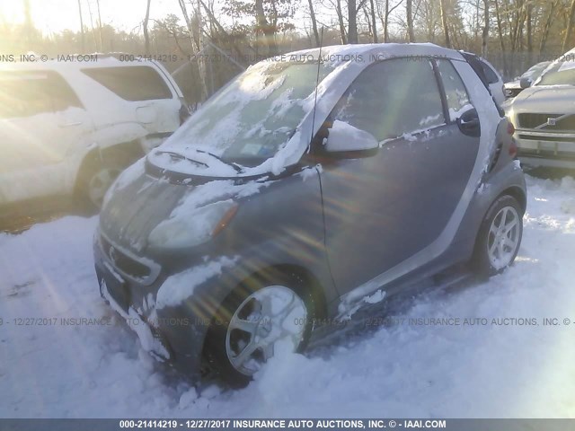 WMEEK3BA8DK585302 - 2013 SMART FORTWO PASSION 银色 照片 2