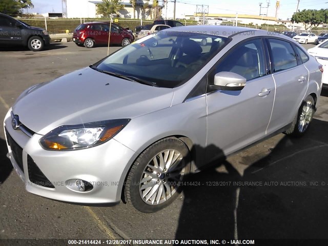 1FADP3J20EL350495 - 2014 FORD FOCUS TITANIUM SILVER photo 2