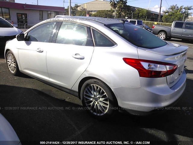 1FADP3J20EL350495 - 2014 FORD FOCUS TITANIUM SILVER photo 3