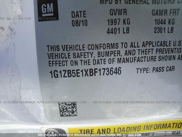 1G1ZB5E1XBF173646 - 2011 CHEVROLET MALIBU LS 白色 照片 9