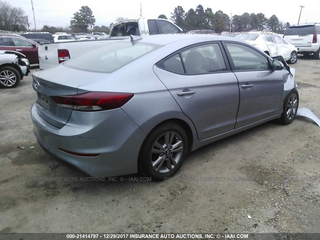 5NPD84LF6HH052376 - 2017 HYUNDAI ELANTRA SE/VALUE/LIMITED GRAY photo 4