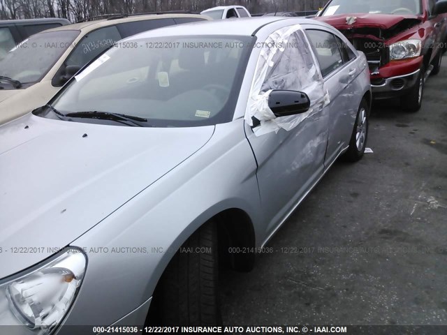 1C3CC4FB6AN115909 - 2010 CHRYSLER SEBRING TOURING SILVER photo 6