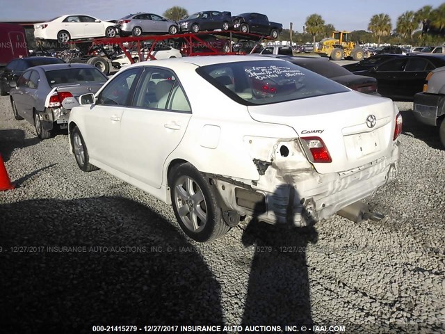 4T1BE46K58U758703 - 2008 TOYOTA CAMRY CE/LE/XLE/SE WHITE photo 3