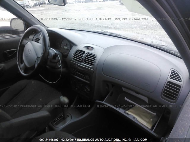 KMHCG45C32U404159 - 2002 HYUNDAI ACCENT GL GRAY photo 5