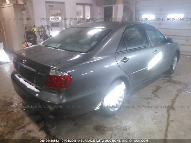 4T1BE32K35U973380 - 2005 TOYOTA CAMRY LE/XLE/SE Gümüş foto 4