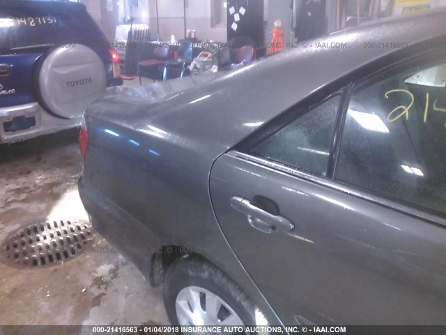 4T1BE32K35U973380 - 2005 TOYOTA CAMRY LE/XLE/SE Gümüş foto 6