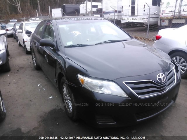 4T4BF3EK6BR217861 - 2011 TOYOTA CAMRY SE/LE/XLE BLACK photo 1