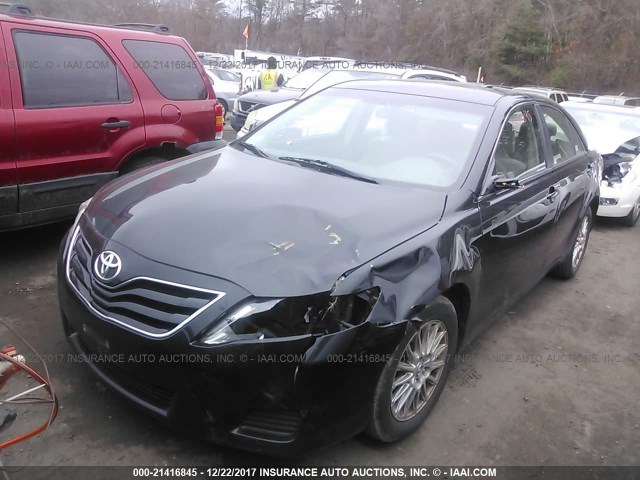 4T4BF3EK6BR217861 - 2011 TOYOTA CAMRY SE/LE/XLE BLACK photo 2