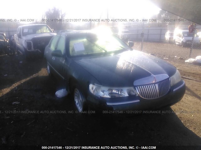 1LNHM81W41Y717654 - 2001 LINCOLN TOWN CAR EXECUTIVE GREEN photo 6