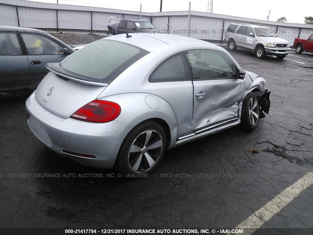 3VW4A7AT8CM631707 - 2012 VOLKSWAGEN BEETLE TURBO SILVER photo 4