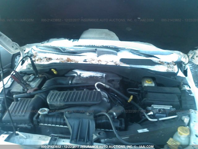 1D4HB48D05F584239 - 2005 DODGE DURANGO SLT WHITE photo 10