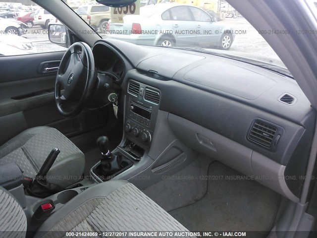 JF1SG65634G733134 - 2004 SUBARU FORESTER 2.5XS Черный фото 5