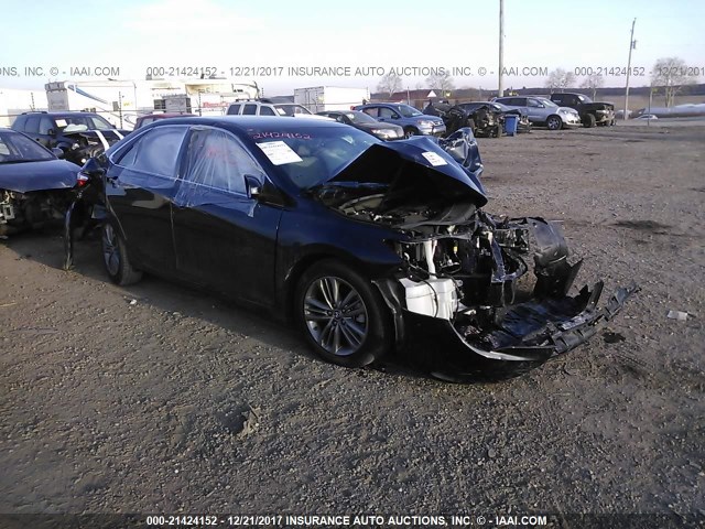 4T1BF1FK7GU131625 - 2016 TOYOTA CAMRY LE/XLE/SE/XSE BLACK photo 1
