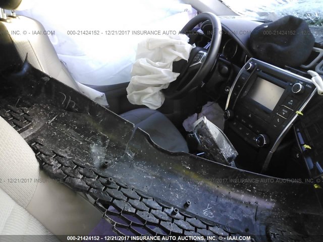 4T1BF1FK7GU131625 - 2016 TOYOTA CAMRY LE/XLE/SE/XSE BLACK photo 5