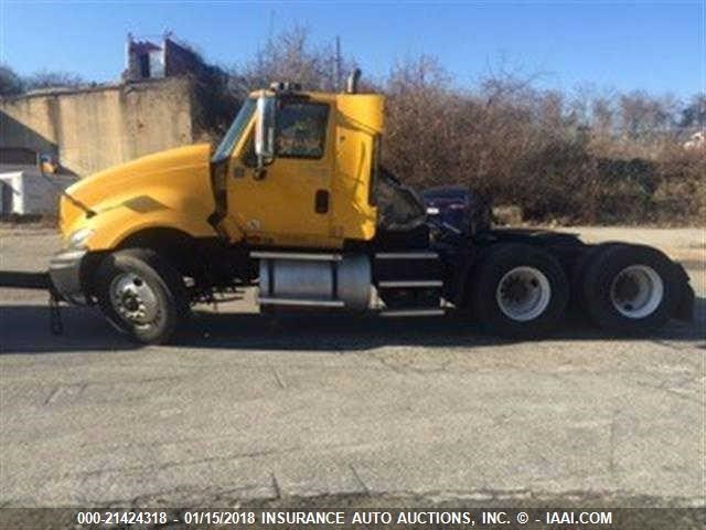 1HSCUAPR1BJ361575 - 2011 INTERNATIONAL PROSTAR PREMIUM  YELLOW photo 3