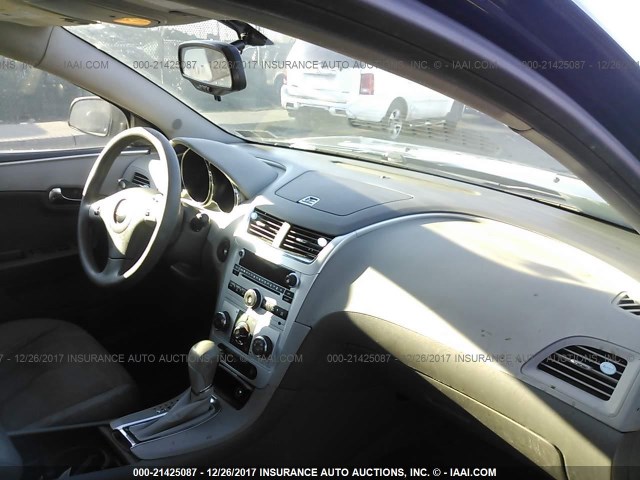 1G1ZB5E0XCF310142 - 2012 CHEVROLET MALIBU LS 蓝色 照片 5