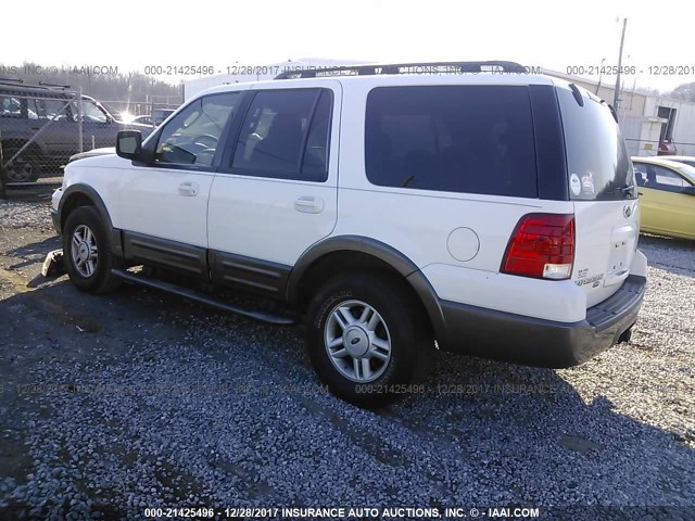 1FMPU15585LB09868 - 2005 FORD EXPEDITION XLT WHITE photo 3