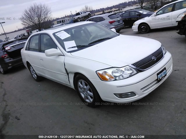 4T1BF28B52U263018 - 2002 TOYOTA AVALON XL/XLS WHITE photo 1