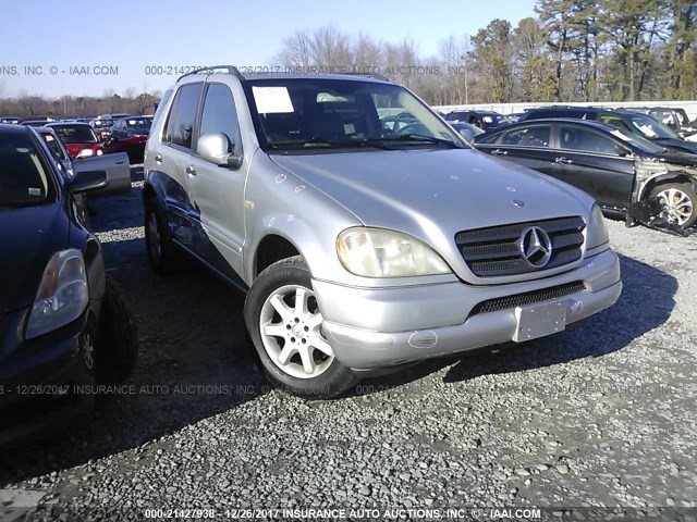 4JGAB72E1YA205991 - 2000 MERCEDES-BENZ ML 430 SILVER photo 1