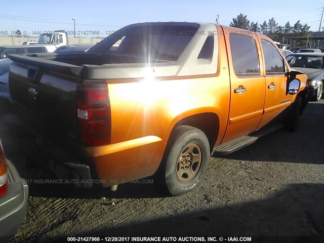 3GNEC120X7G155166 - 2007 CHEVROLET AVALANCHE C1500 ORANGE photo 4