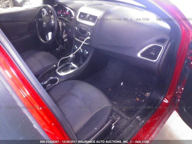 1C3CDZCB0CN242480 - 2012 DODGE AVENGER SXT RED photo 5